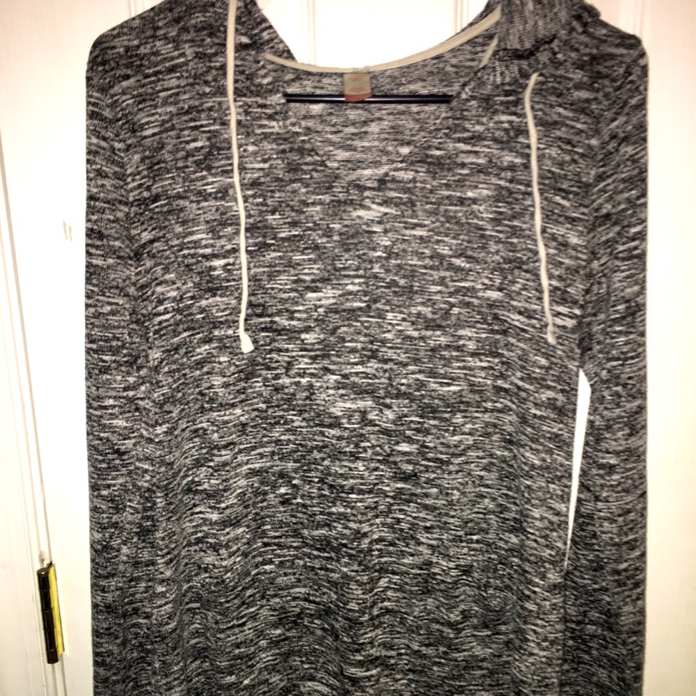 Lightweight Hoodie Shirt